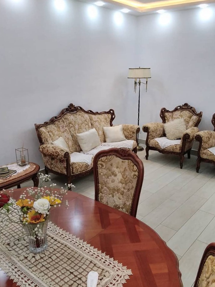Appartement F4 à Maraval – Immeuble avec ascenseur et parking, emplacement idéal