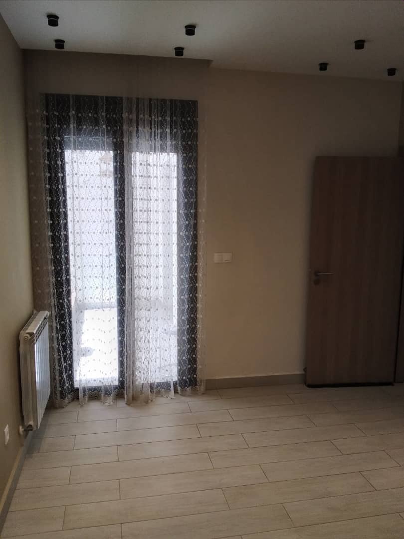 Appartement F4 à Maraval – Immeuble avec ascenseur et parking, emplacement idéal