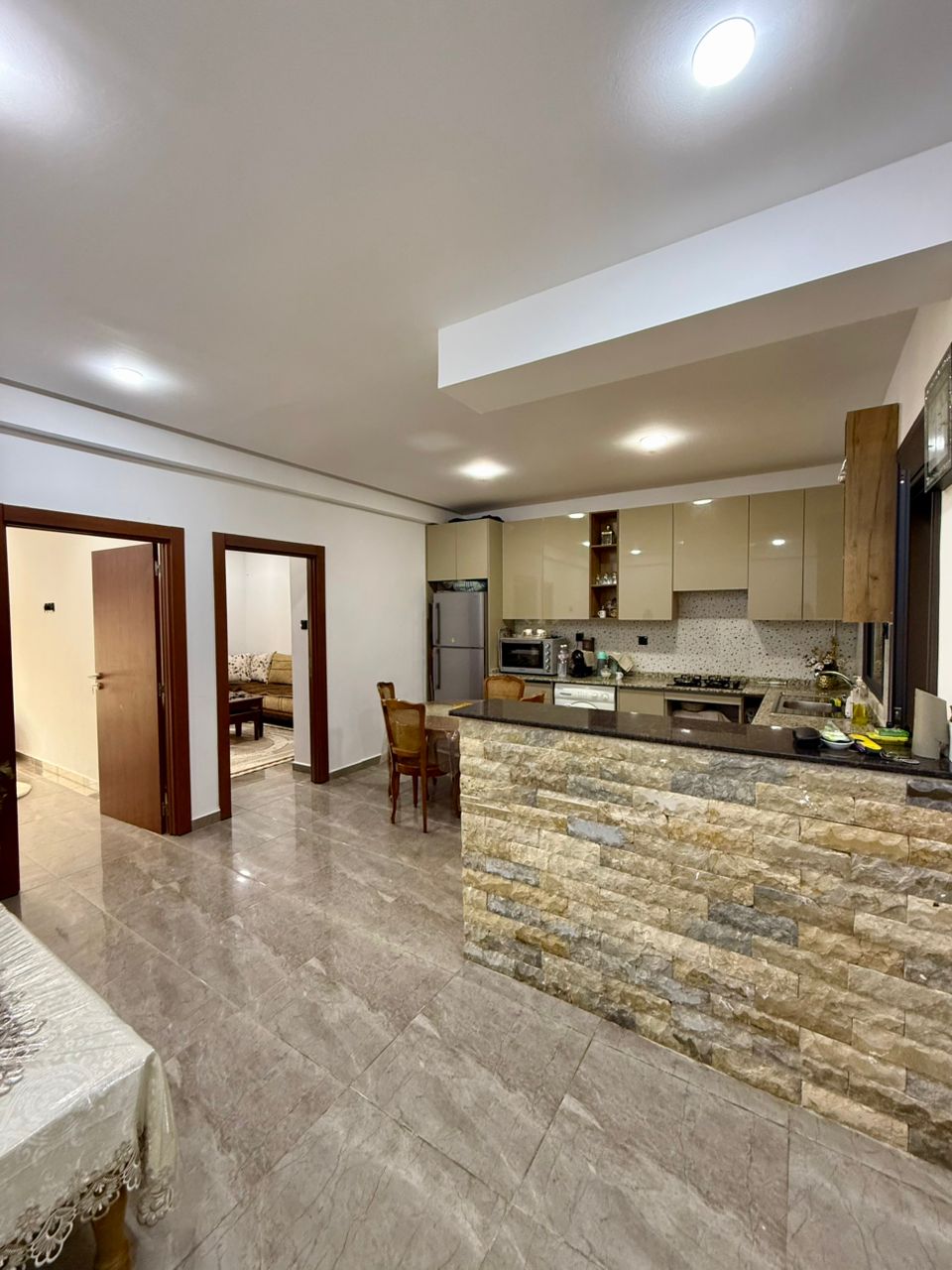 Appartement F3 de 78 m² à vendre à Belgaïd – Résidence au 1er étage | 15 000 000 DZD
