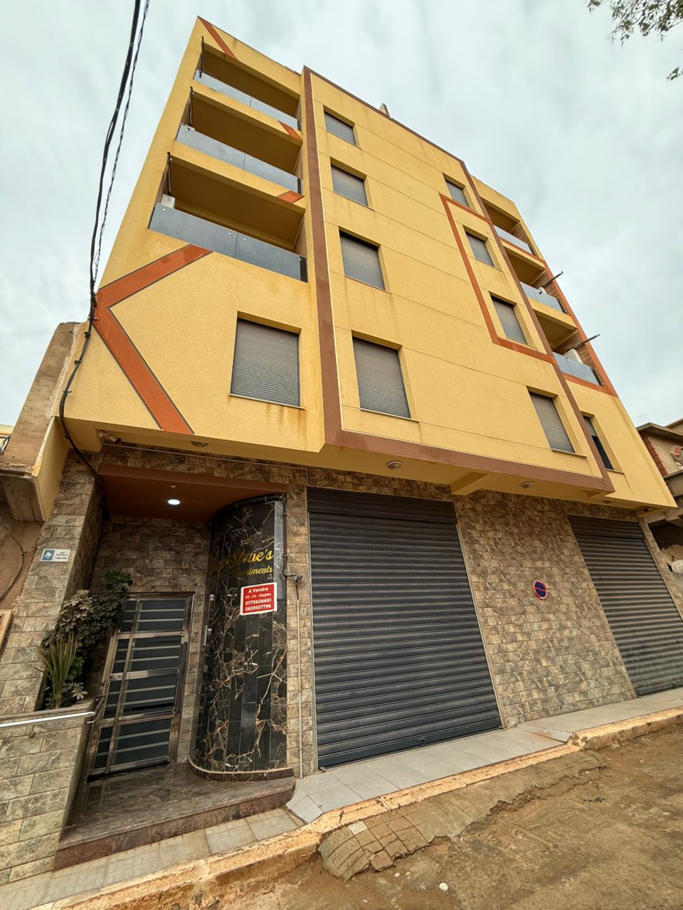 Appartement F3 de 78 m² à vendre à Belgaïd – Résidence au 1er étage | 15 000 000 DZD