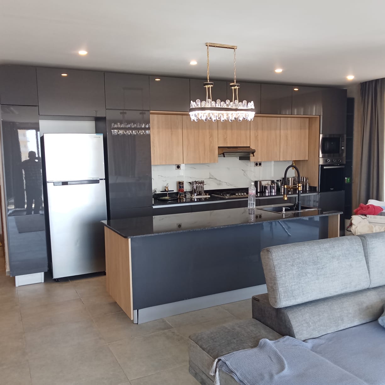Appartement F3 meublé à louer à Oran – Confort et praticité | Location annuelle