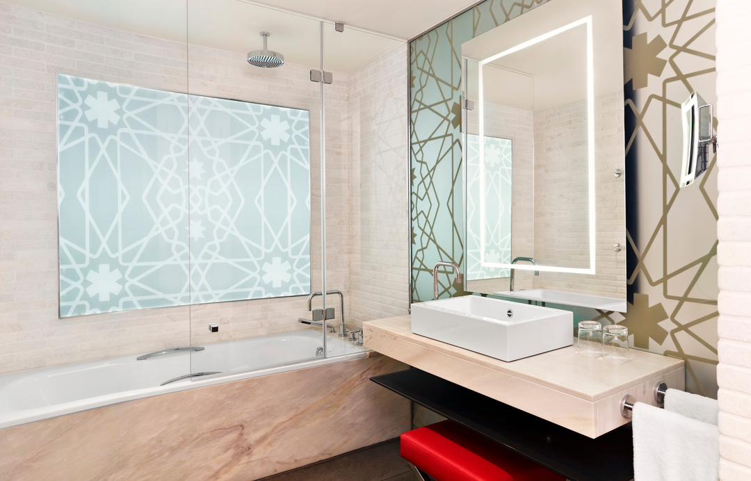 Chambre Deluxe avec lits jumeaux à l’Hôtel Le Méridien Oran | Tarif préférentiel